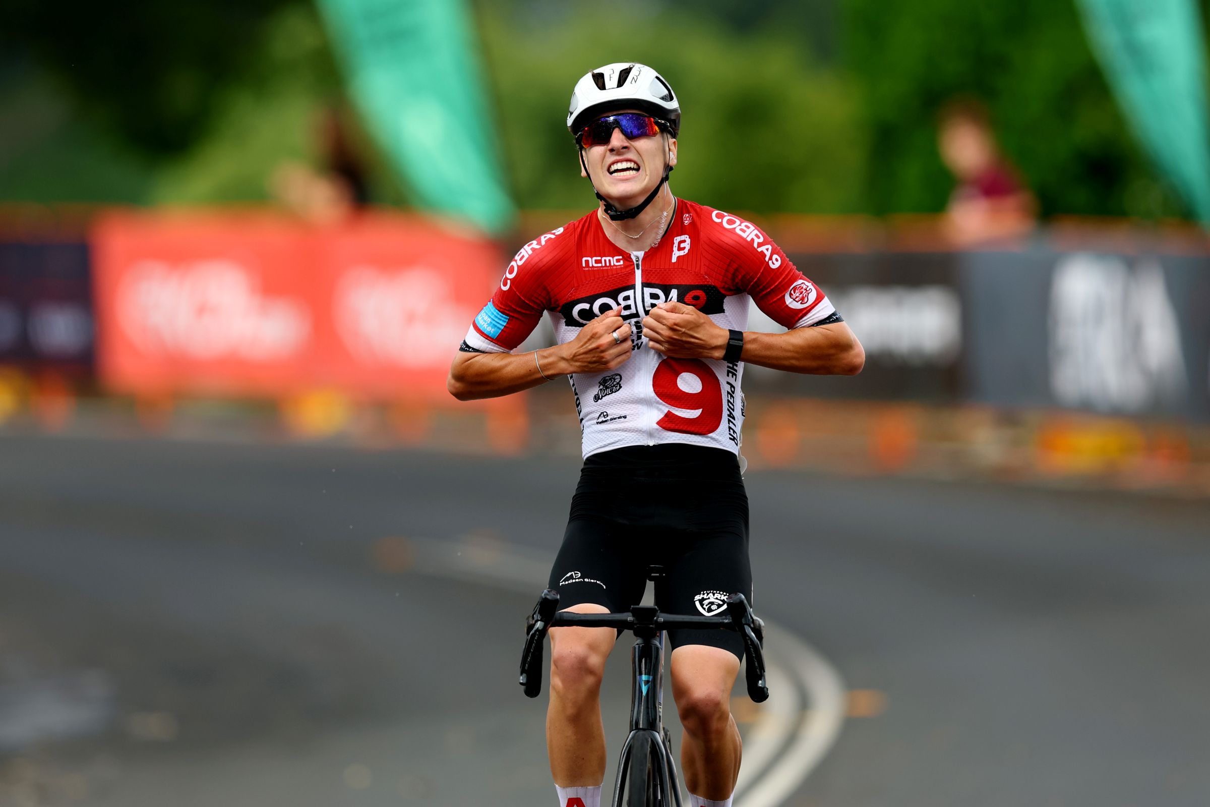 Oliver Sims wins stage 3 of the 2026 Q Tour part of the ProVelo Super League
